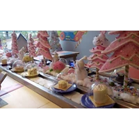 Sushi Conveyor for Cake